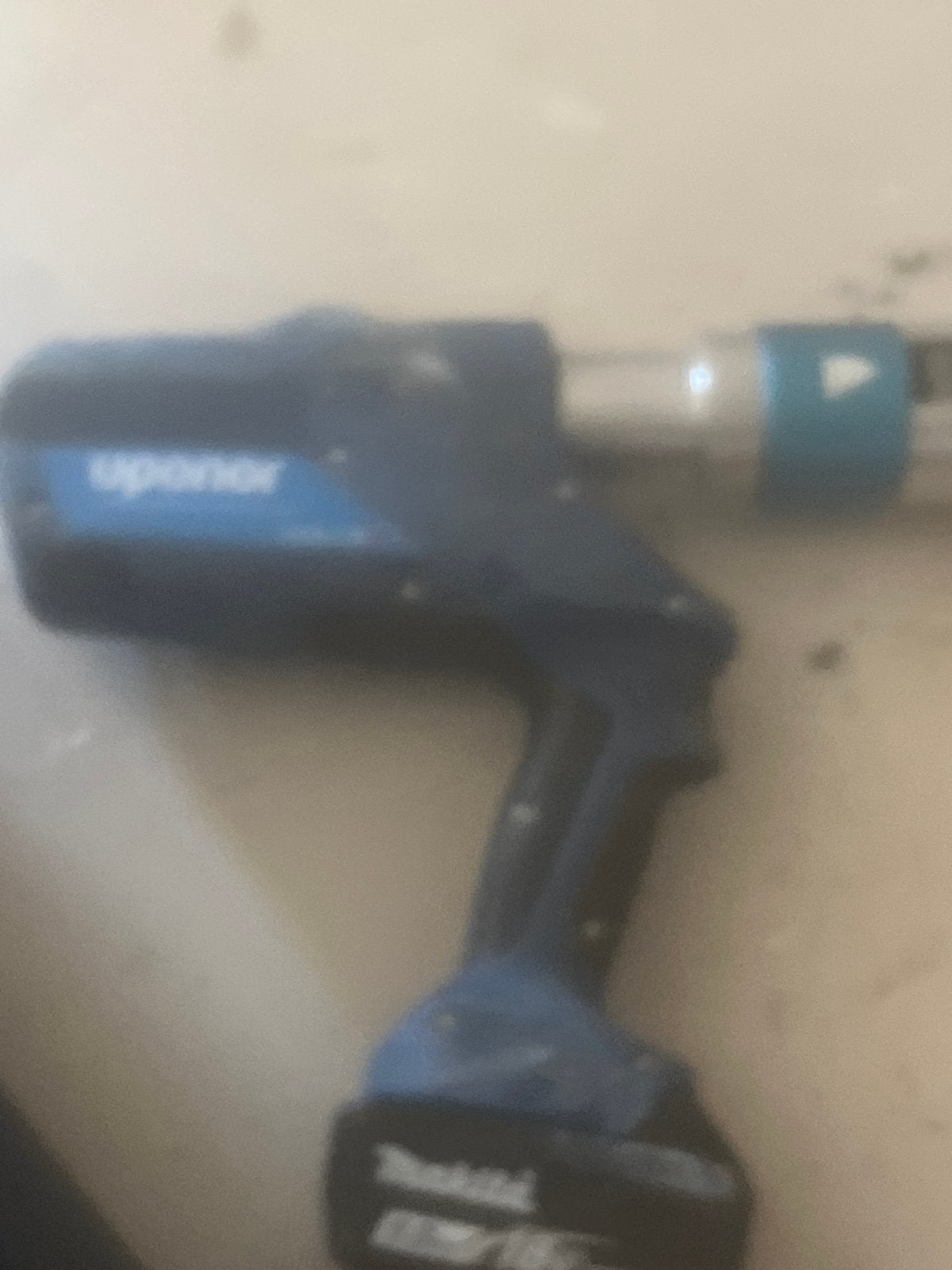 Uponor 110, Ophalen, Gebruikt, Minder dan 400 watt, Boor- en Schroefmachine