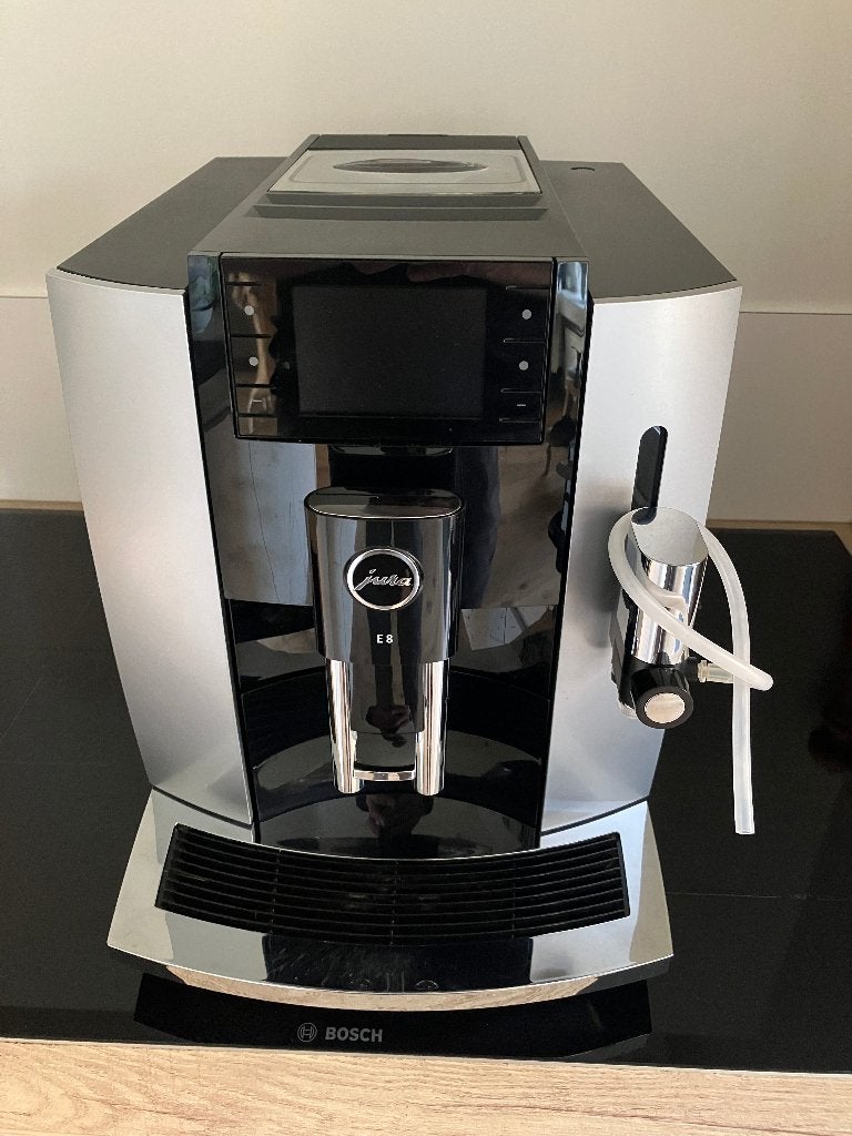 Jura E8 espresso machine, Ophalen, Espresso apparaat, 10 kopjes of meer, Koffiebonen
