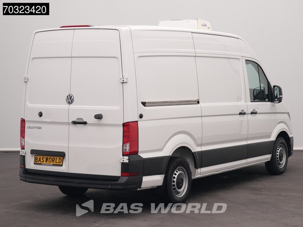 Volkswagen Crafter 140pk Koelwagen L3H3 Carrier Citimax 280, Auto's, Bestelauto's, Stof, Gebruikt, Euro 6, 4 cilinders