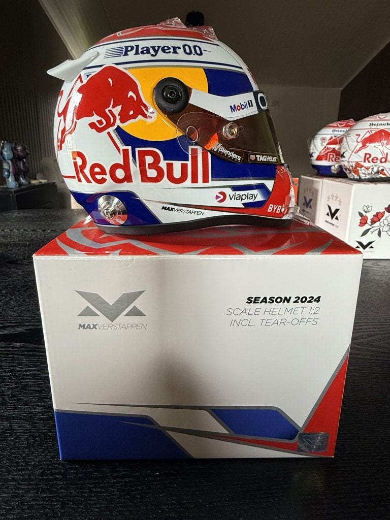 Max Verstappen Seizoenshelm 2024 (Schaal 1:2), Ophalen of Verzenden, Nieuw, Formule 1