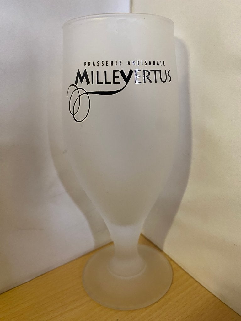 Brouwerij Millevertus bierglas 25cl matglas, Ophalen of Verzenden, Zo goed als nieuw, Glas of Glazen, Overige merken