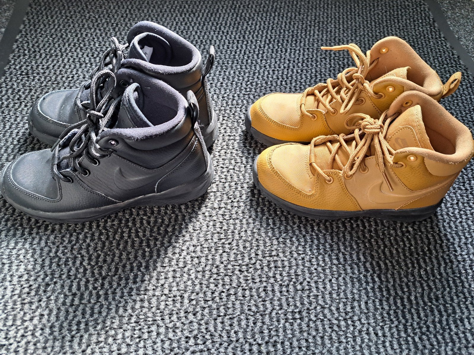 Nike boots maat 33, Gebruikt, Jongen of Meisje, Ophalen of Verzenden, Laarzen