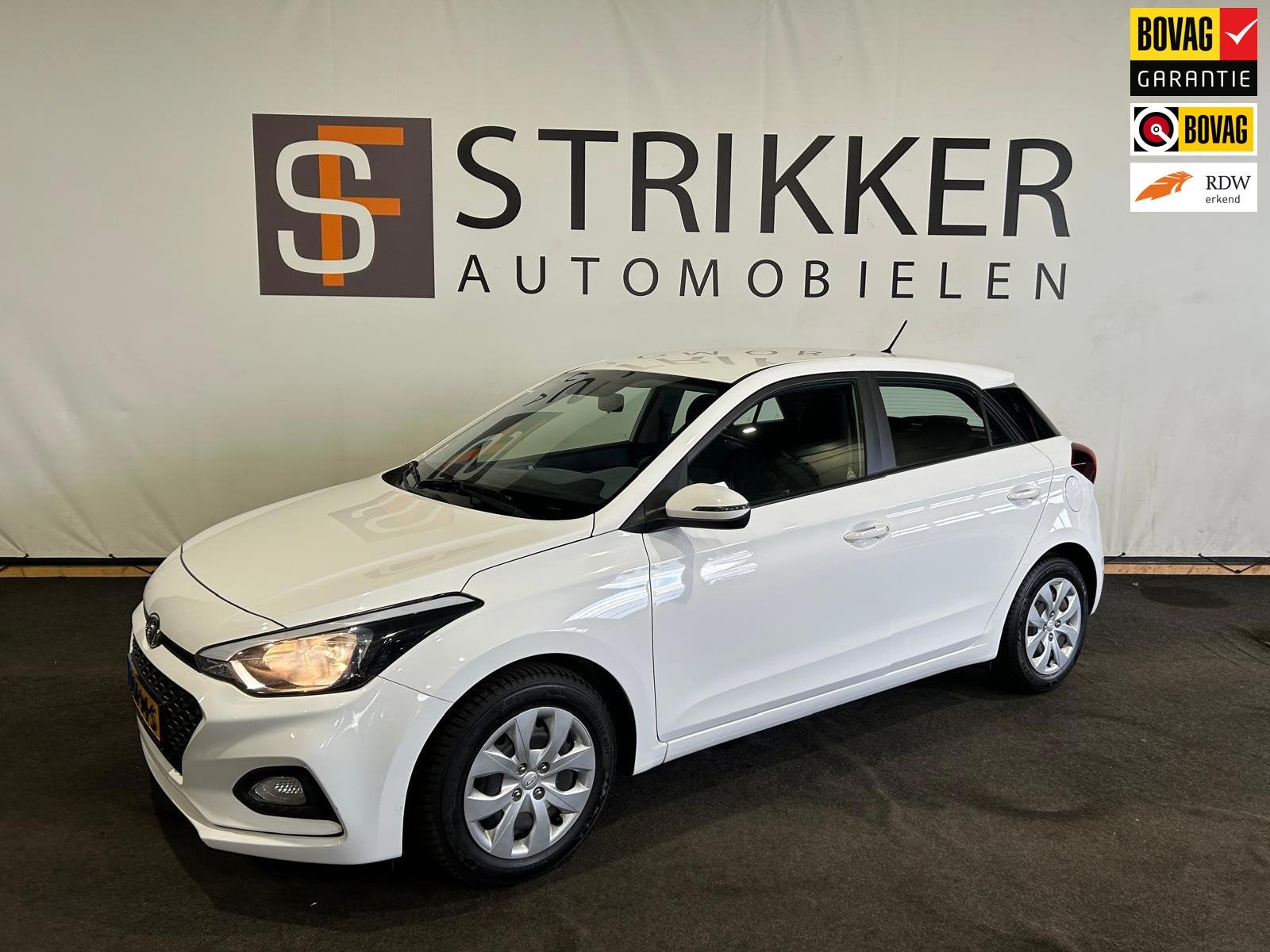 Hyundai I20 1.2 LP i-Drive Cool, Auto's, Gebruikt, Euro 6, 4 cilinders, Wit
