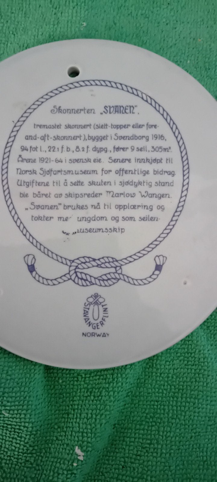 STAVANGER FLINT. Vintage ronde tegel van zeilschip Svanen, Ophalen of Verzenden