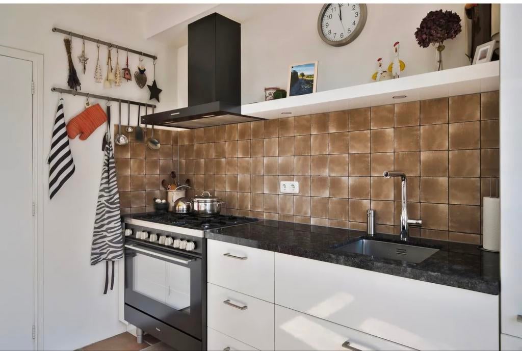 Moderne keuken zonder gasfornuis, Ophalen, Gebruikt, Wit, Met kookeiland