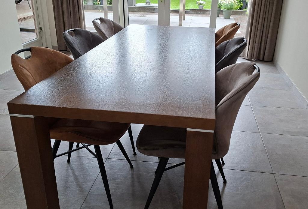 Strakke houten eettafel met demontabele tafelpoten, Ophalen, Strak, Gebruikt, 200 cm of meer
