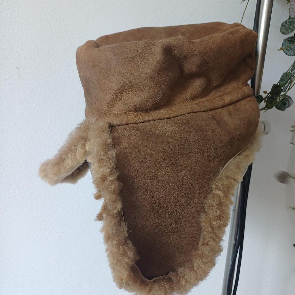 Warme pilotenmuts van suède met schapenvacht, Kleding | Dames, Hoeden en Petten, Zo goed als nieuw, Hoed, One size fits all, Ophalen of Verzenden
