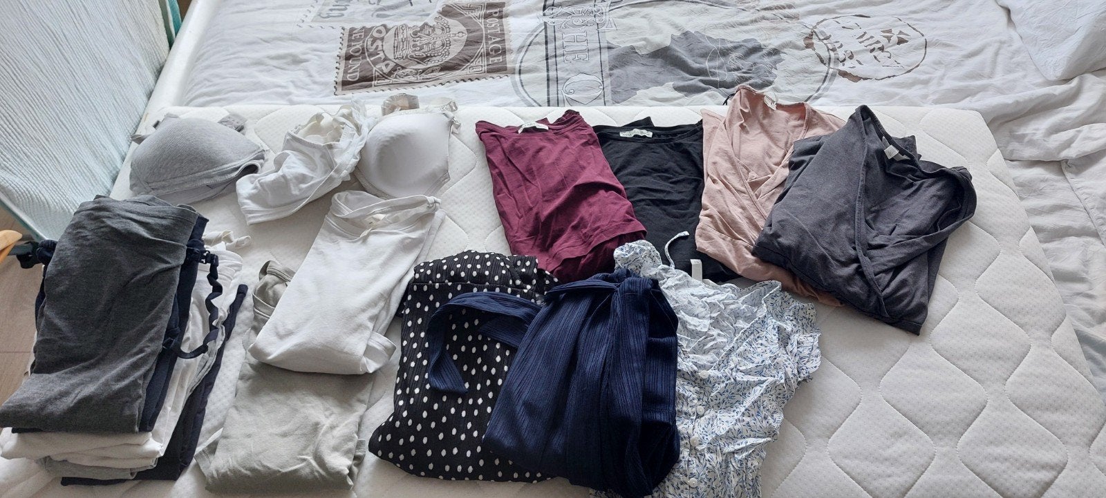 Zwangerschaps- en voedingskleding pakket (maat M/L), H&M, Shirt of Top, Gedragen, Ophalen