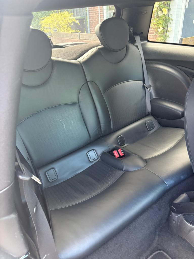 Jcw interieur Mini Cooper r56 gezocht ., Ophalen, Gebruikt, Mini