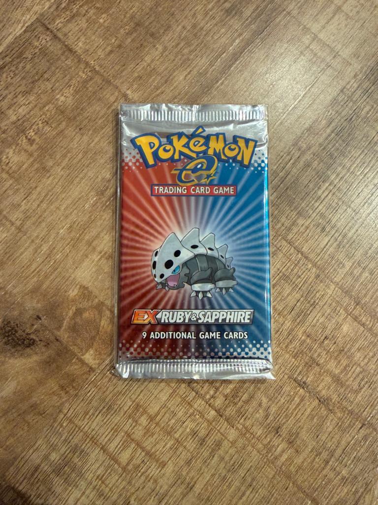 Ex Ruby Sapphire booster pack, Ophalen, Nieuw, Booster, Foil