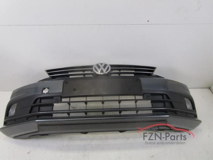 VW Jetta 5C Facelift Voorbumper 4PDC Mistlampen LD7X, Ophalen of Verzenden, Gebruikt, Voor, Bumper