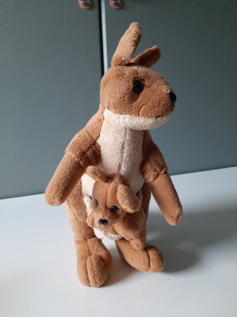 Kangoeroe met jong, Gebruikt, Overige typen, Ophalen of Verzenden, Middelgroot (20 tot 80 cm)