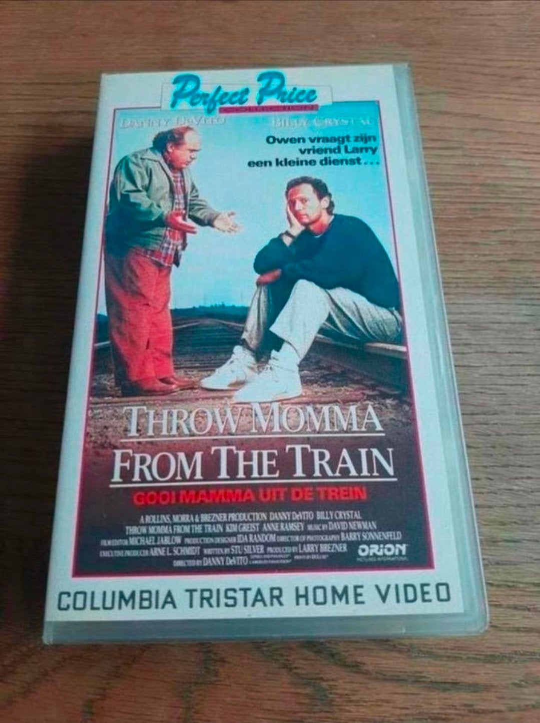 Throw Momma from the Train. Videoband. Danny DeVito, Cd's en Dvd's, VHS | Film, Vanaf 12 jaar, Ophalen of Verzenden, Gebruikt