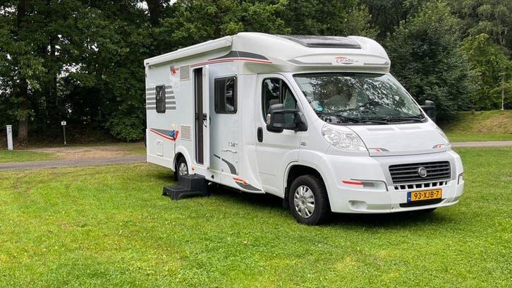 Hymer capron Carado T348 camper- fransbed - 6,90m, 2630kg, Standaard zit, Ringverwarming, Fiat, 6 tot 7 meter