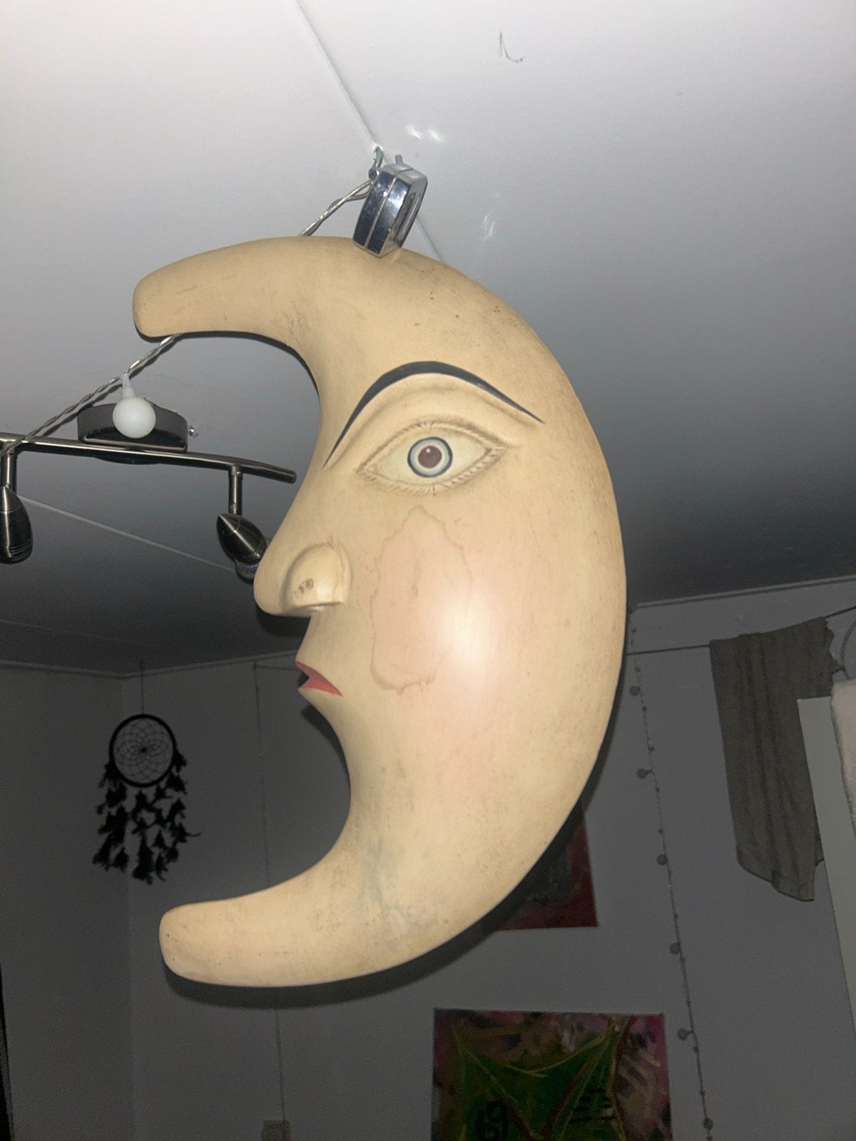 De maan, Verzenden