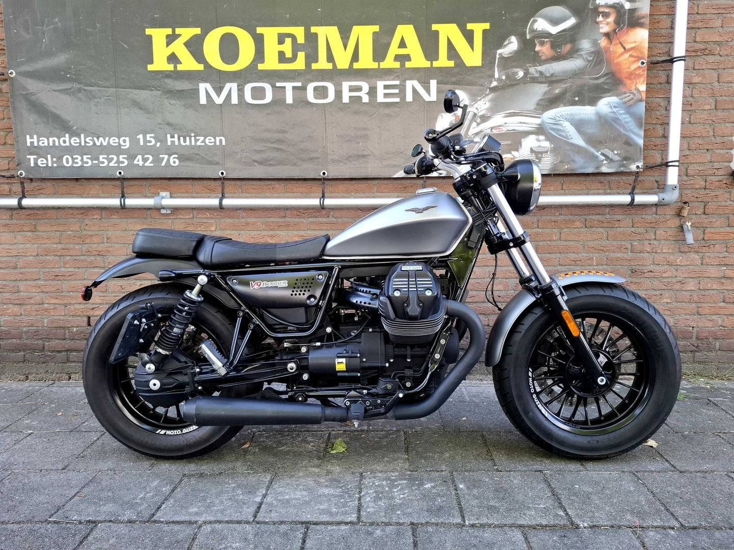 MOTO GUZZI V 9 BOBBER 850 (2017) V9 garantie, 853 cc, 2 cilinders, Motorrijbewijs A, Bedrijf