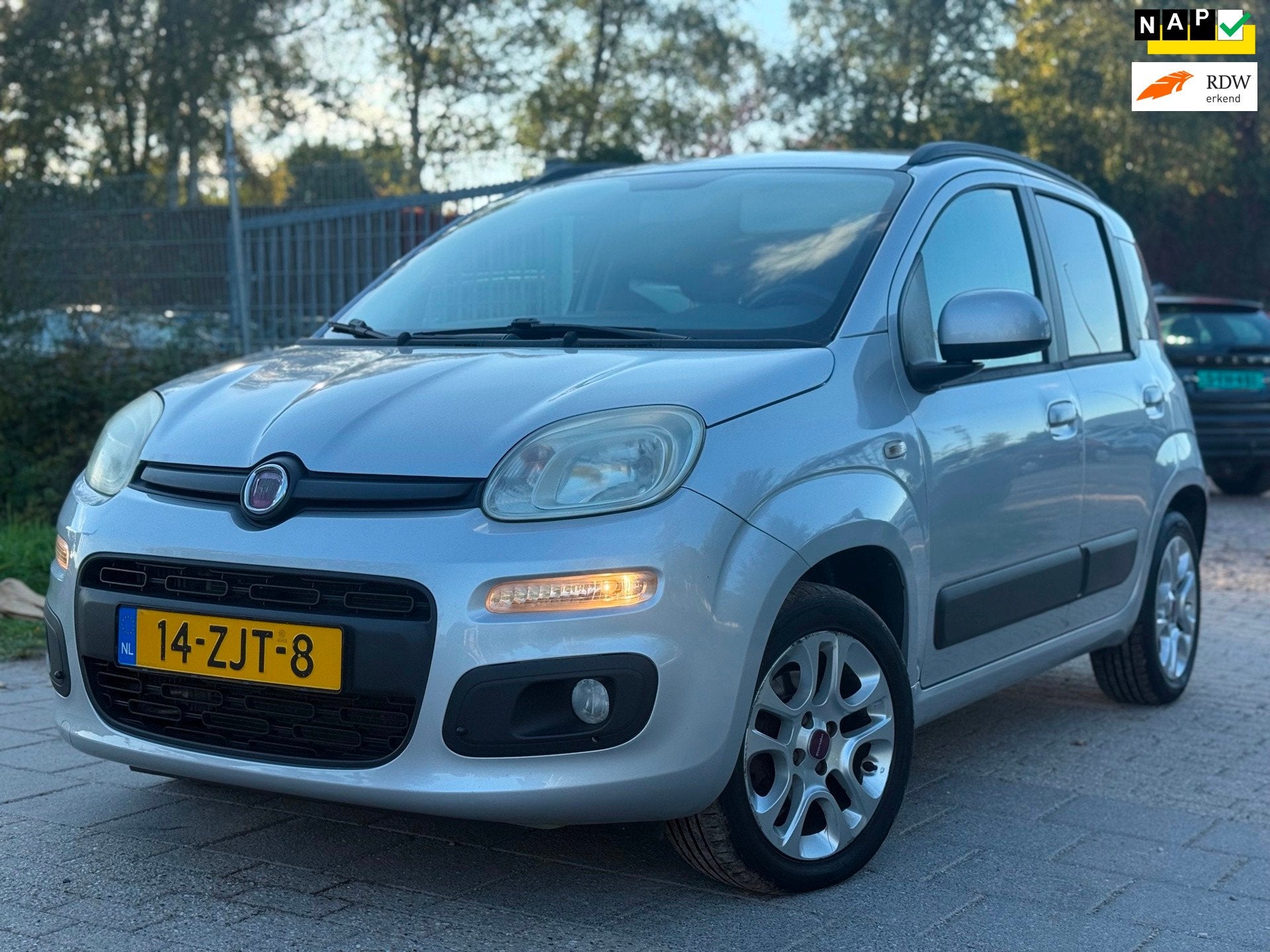 Fiat Panda 0.9 TwinAir Sempre AIRCO LM.VELGEN LAAG KM NAP, Auto's, Voorwielaandrijving, 86 pk, Panda, Origineel Nederlands