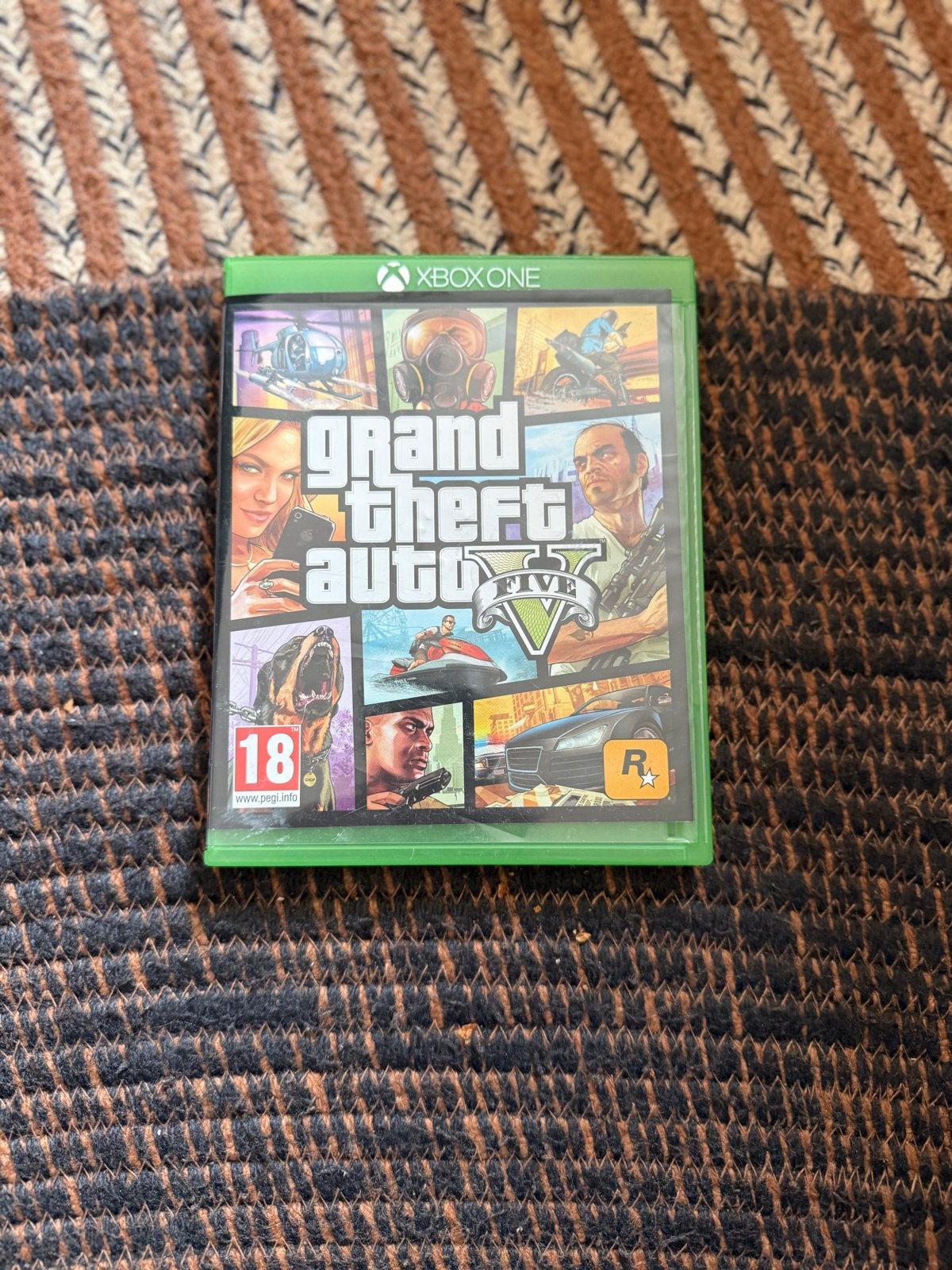 Grand Theft Auto V (GTA 5) Xbox One, Spelcomputers en Games, Avontuur en Actie, Online, Vanaf 18 jaar, 1 speler