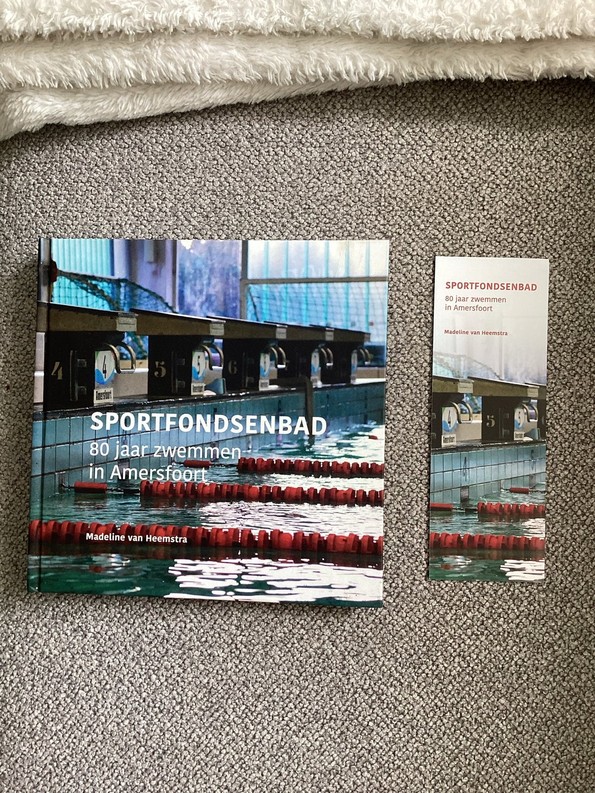 Sportfondsenbad: 80 jaar zwemmen in Amersfoort + boekenlegge, Ophalen of Verzenden, Nieuw, Overige sporten