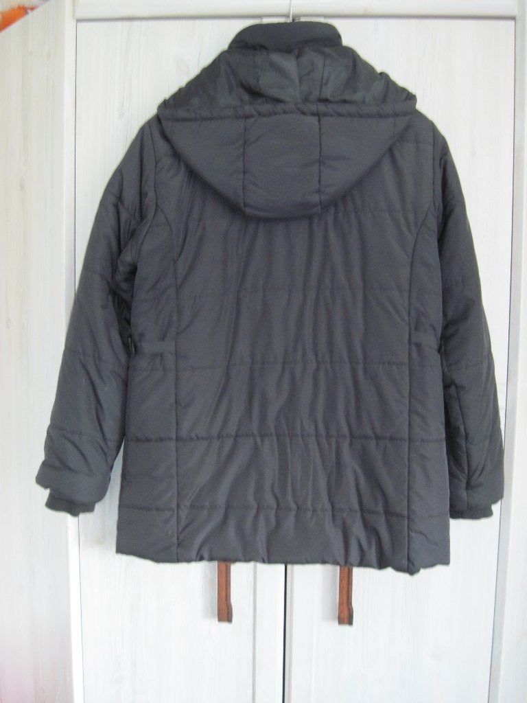 Winterjas Mt 44, Zwart, Ophalen of Verzenden, Gedragen, Maat 42/44 (L)