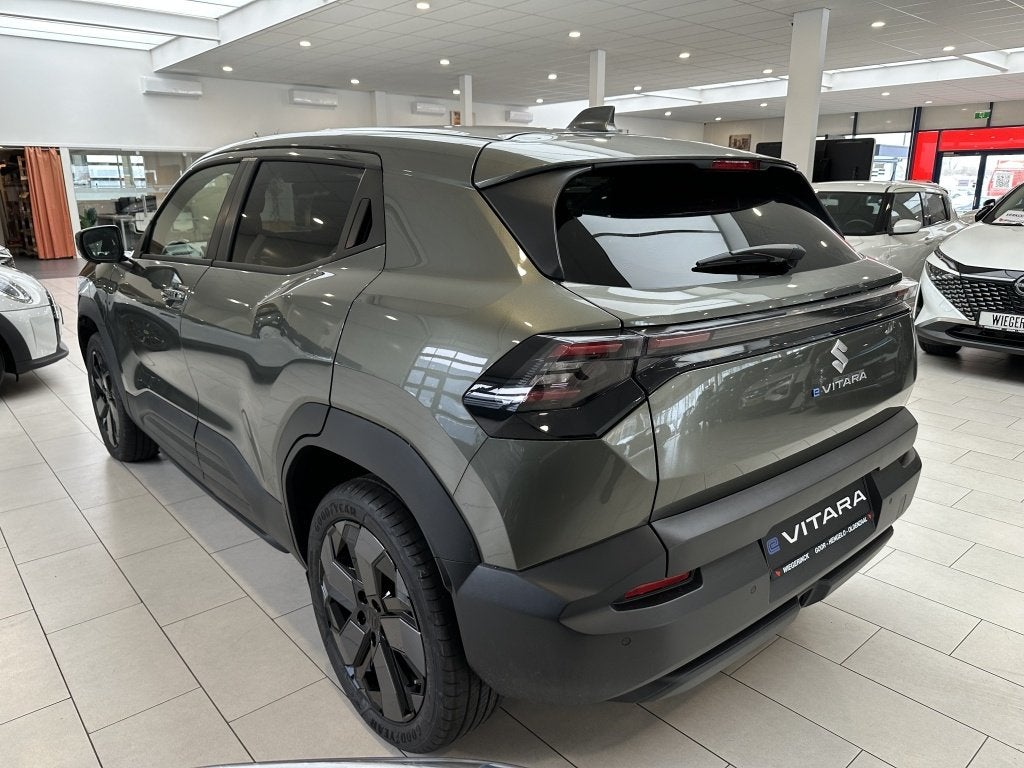 Suzuki e-Vitara Style 61 kWh [ NU BIJ ONS IN DE SHOWROOM I 1, Auto's, Automaat, 0 cilinders, Leder, Nieuw