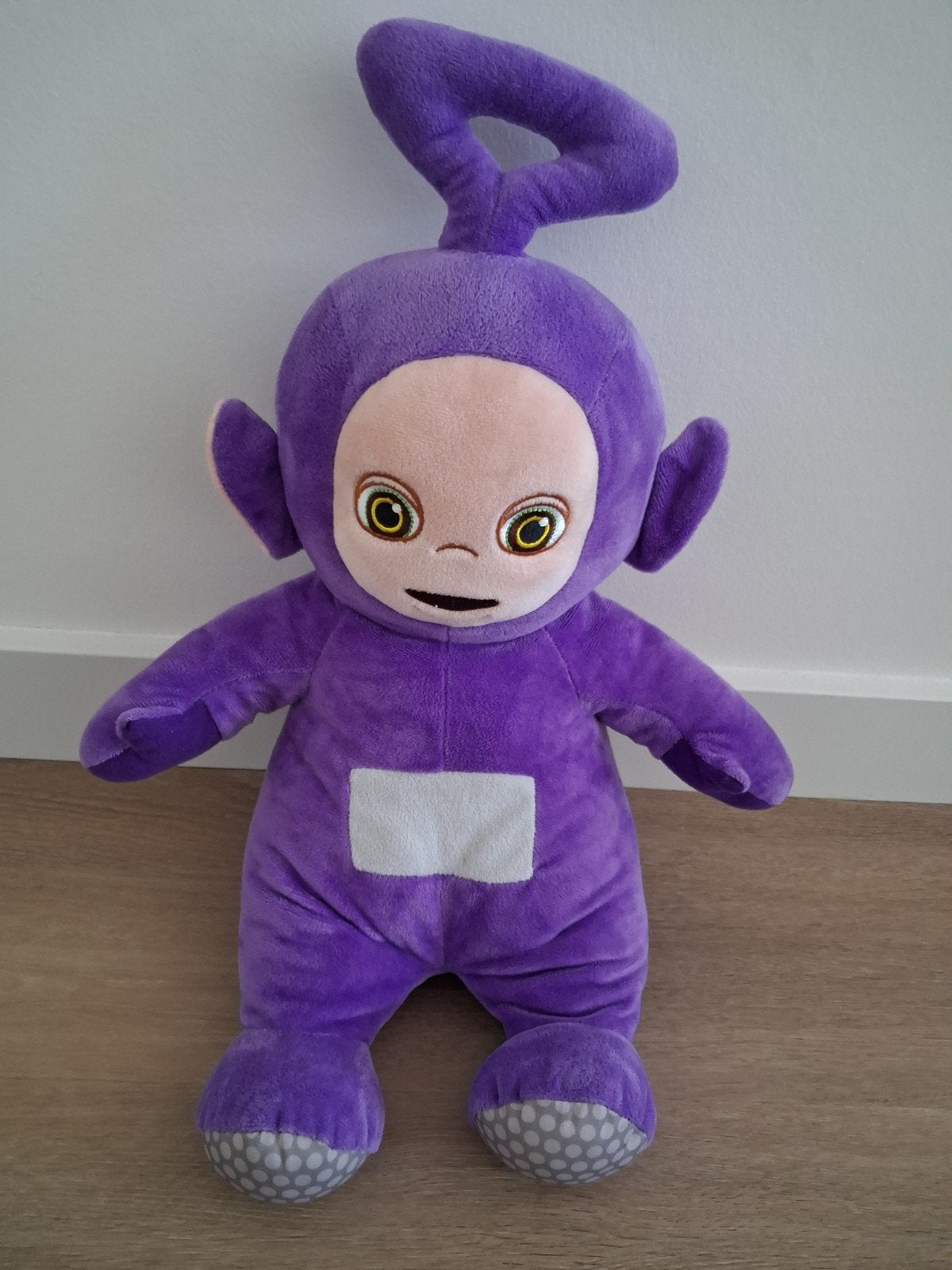 Knuffel Tinky Winky Teletubbie 50 cm groot paars L1177, Ophalen of Verzenden, Zo goed als nieuw, Overige typen