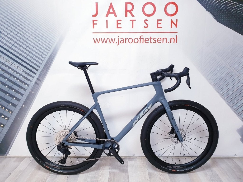 KTM Gravelator Elite Di2 28" 2026 Gravel Bike, Fietsen en Brommers, Overige merken, 28 inch, Carbon, 10 tot 15 versnellingen