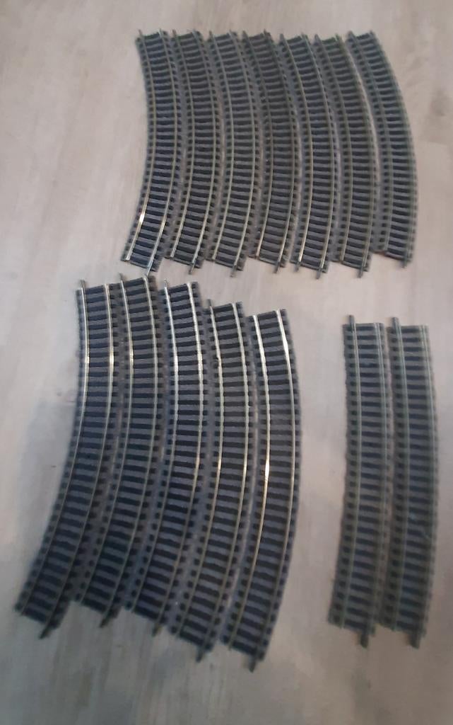 Fleischmann gebogen rails 6138 R 647, Gebruikt, Gelijkstroom, Fleischmann, Rails