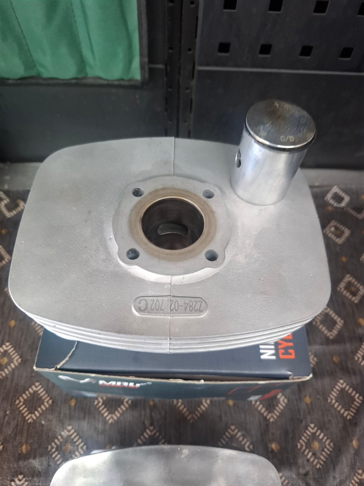cilinder  en kop 50cc zundapp.  nieuw. l, Ophalen of Verzenden, Nieuw, Cilinder