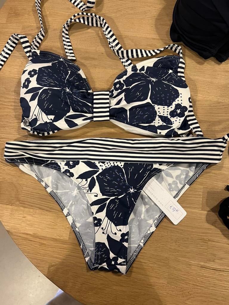 Banana moon bikini maat 44/44C NIEUW!! Nu €20,-, Kleding | Dames, Badmode en Zwemkleding, Ophalen of Verzenden, Nieuw, Bikini