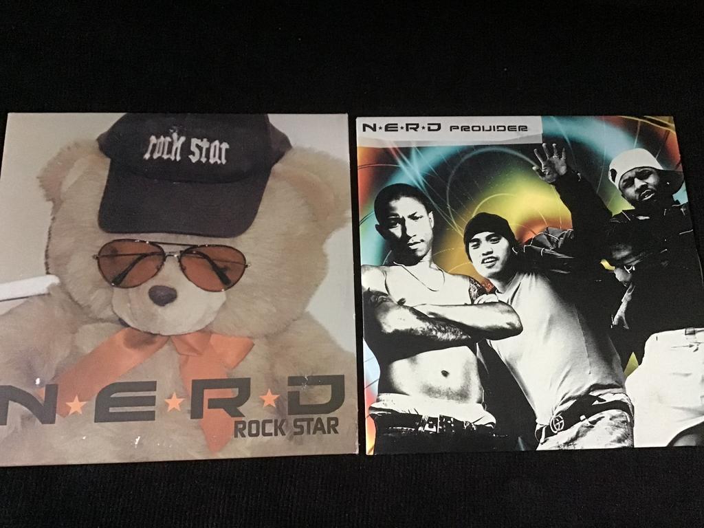 N.E.RD., 2 cd-singles cardsleeves, 2 t/m 5 singles, Ophalen of Verzenden, Zo goed als nieuw, R&B en Soul