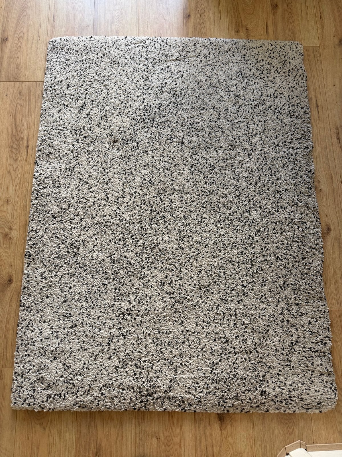 IKEA VINDUM Vloerkleed - Crème/Zwart - 133x180 cm, Huis en Inrichting, Stoffering | Tapijten en Kleden, Ophalen, Gebruikt, 100 tot 150 cm