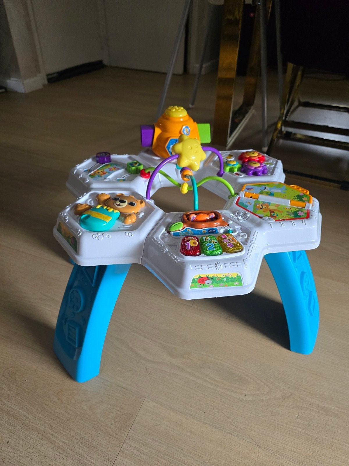 Vtech speeltafel, Kinderen en Baby's, Speelgoed | Speeltafels, Ophalen of Verzenden, Zo goed als nieuw