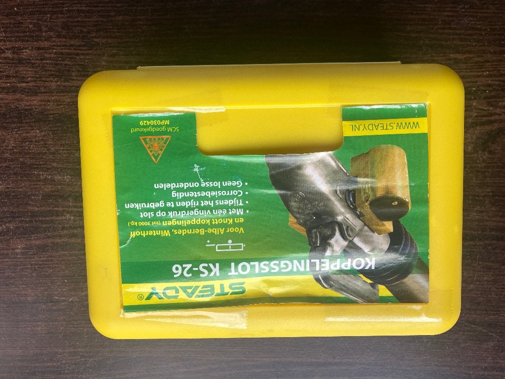 Disselslot Knott, Verzenden, Zo goed als nieuw