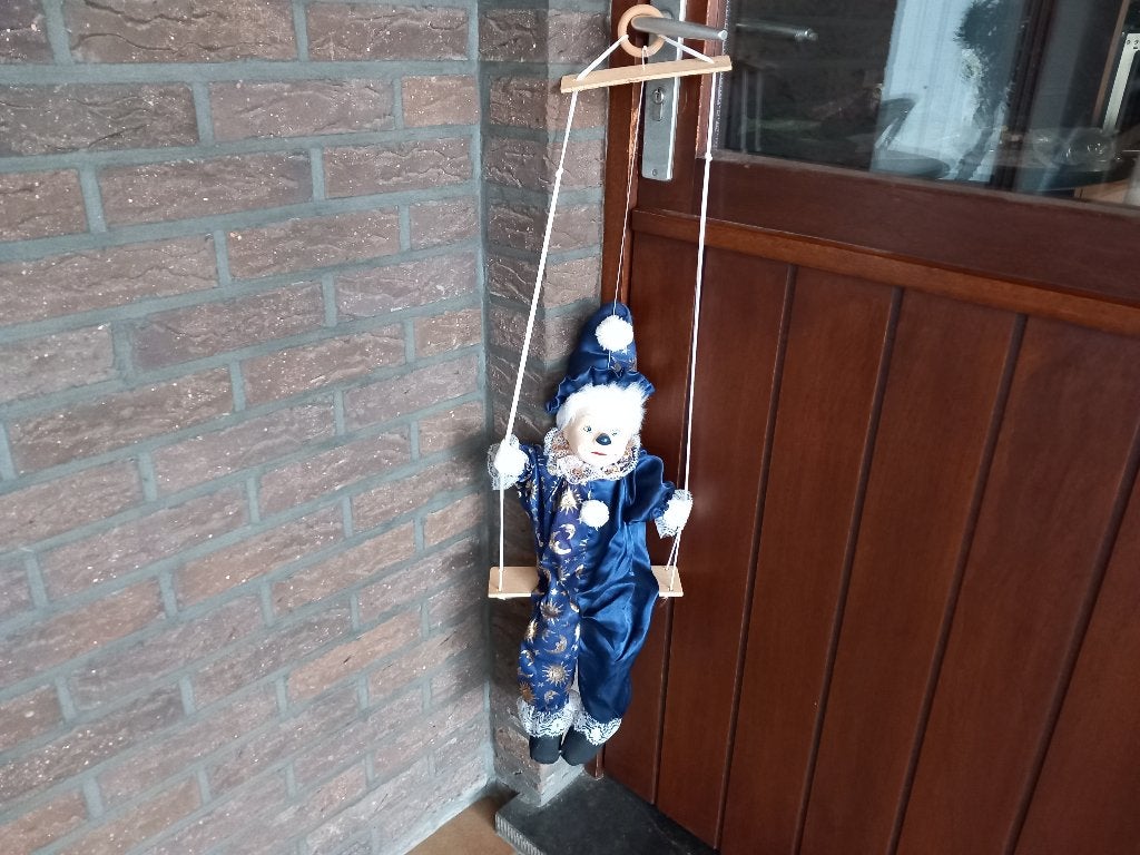 8 poppen waarvan 7 clowns, Verzenden, Gebruikt, Pop