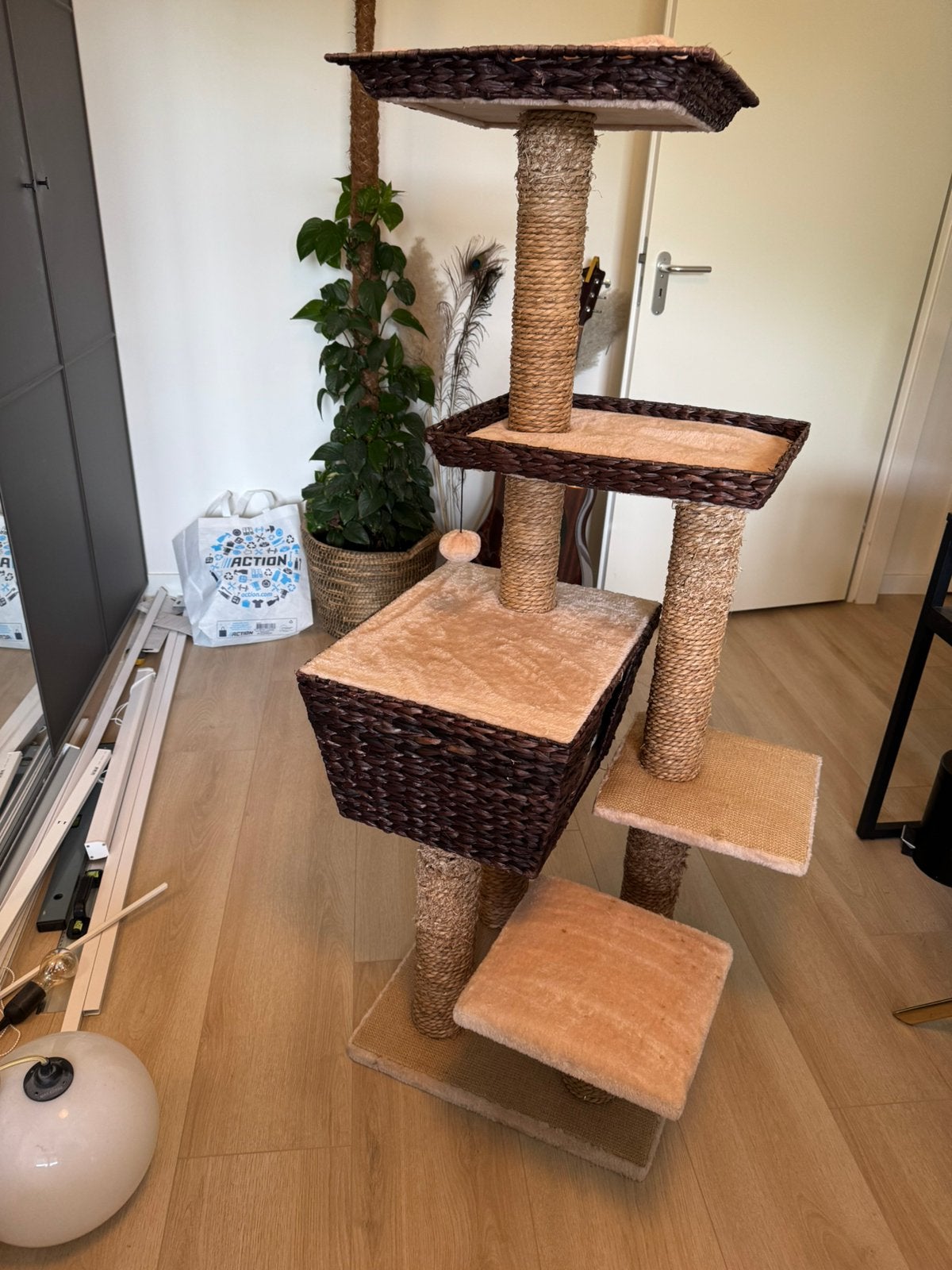 Krabpaal - 141cm, Ophalen, Gebruikt, Krabpaal