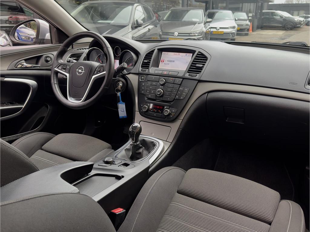 Opel Insignia 2.0 CDTI ECOFLEX BUSINESS+ SPORT-INT NAVI AIRC, Euro 5, 4 cilinders, Origineel Nederlands, 24 km/l