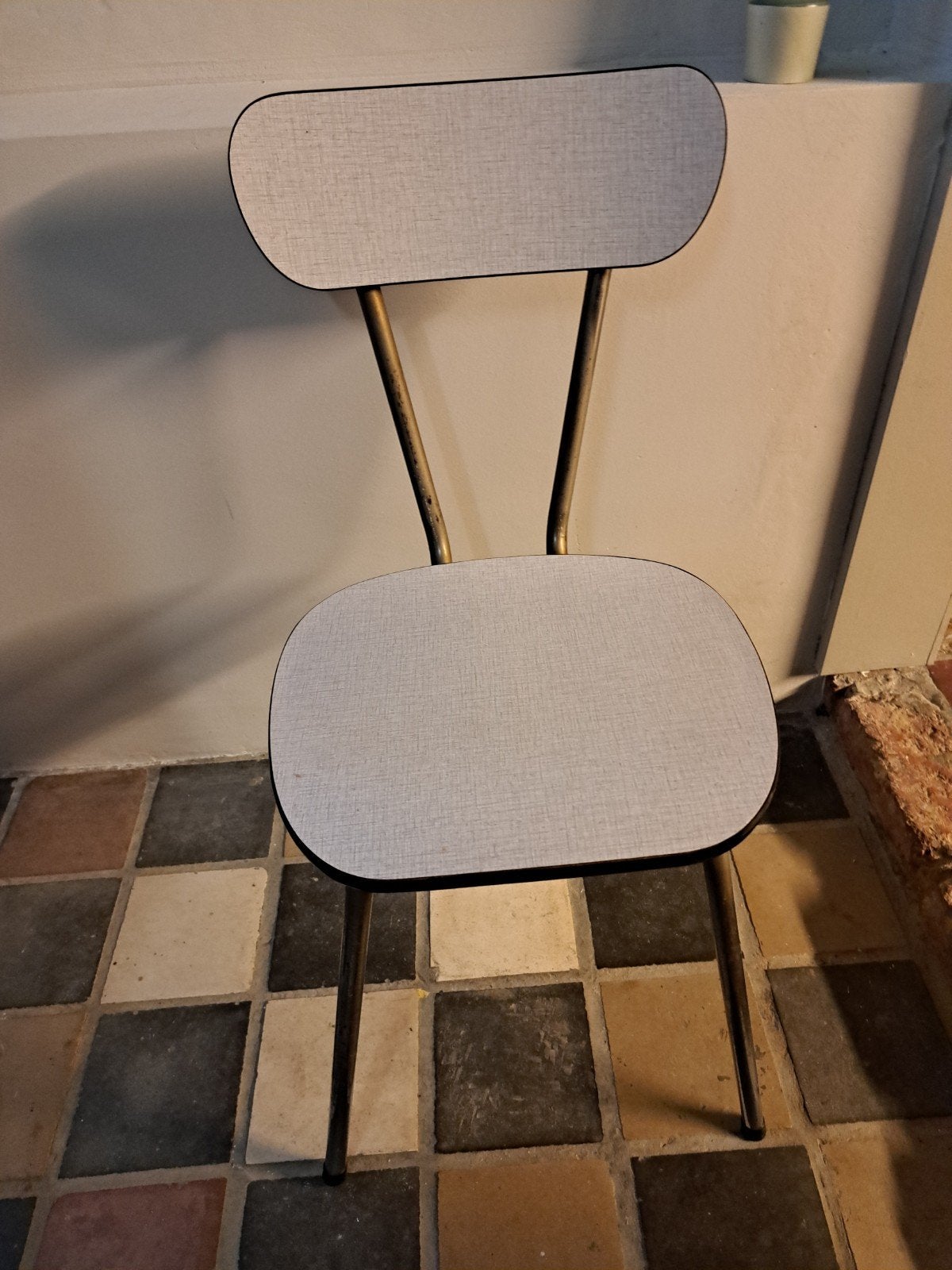 Vintage formica stoel met metalen frame, Huis en Inrichting, Ophalen, Gebruikt, Kunststof, Vintage, Retro