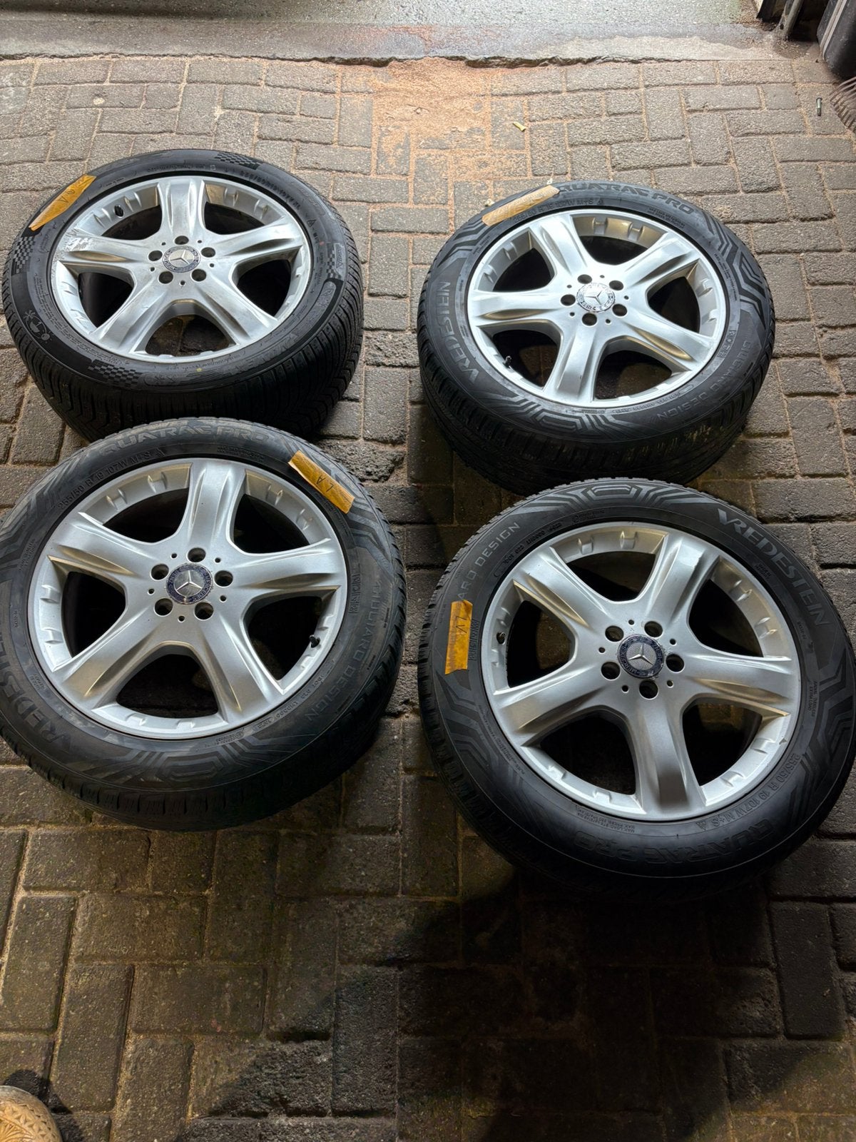 Mercedes ML velgen met banden, Auto-onderdelen, Gebruikt, 255 mm, Velg(en), All Season