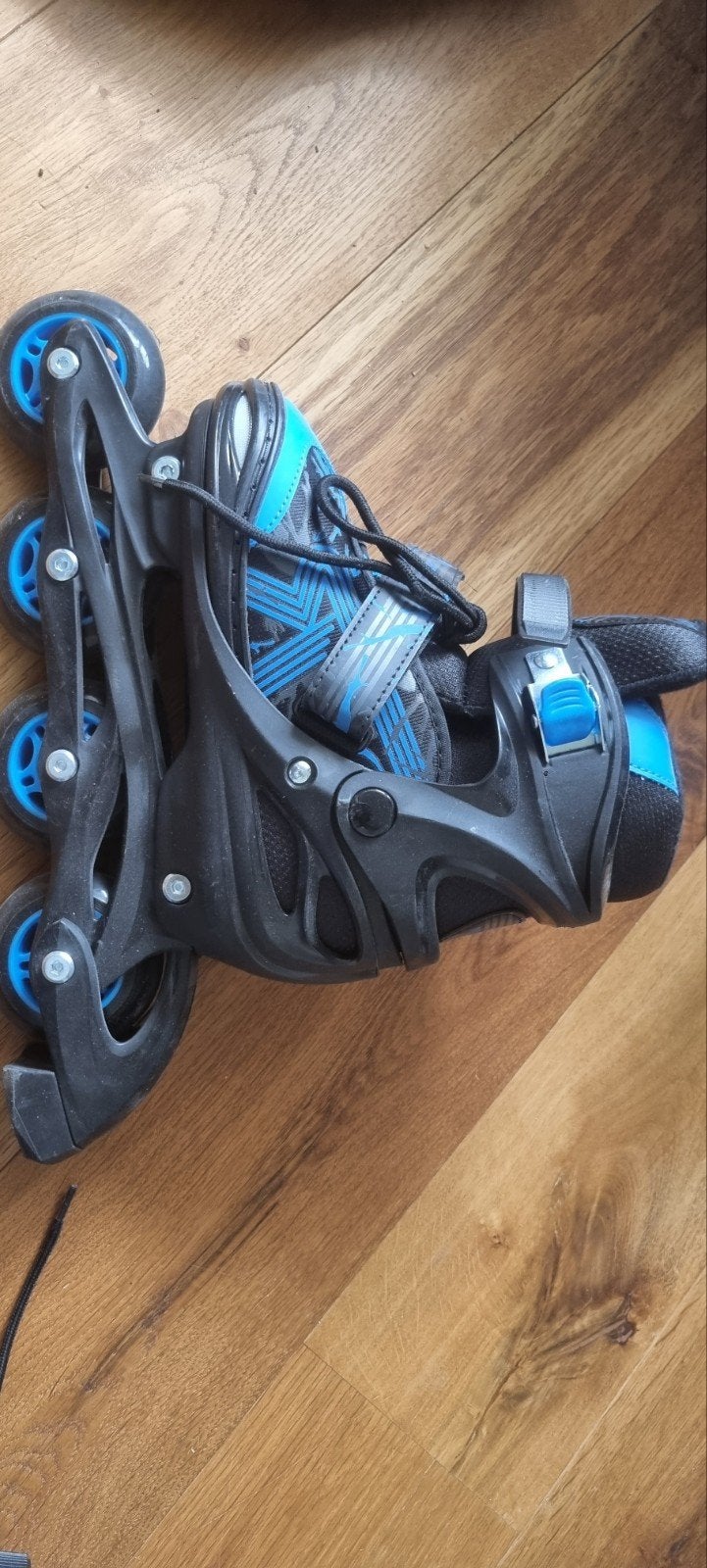 Skeelers Rolschaatsen Verstelbaar Maat 34 35 36 37 Nieuw, Kinderen en Baby's, Speelgoed | Buiten | Rolschaatsen, Ophalen of Verzenden