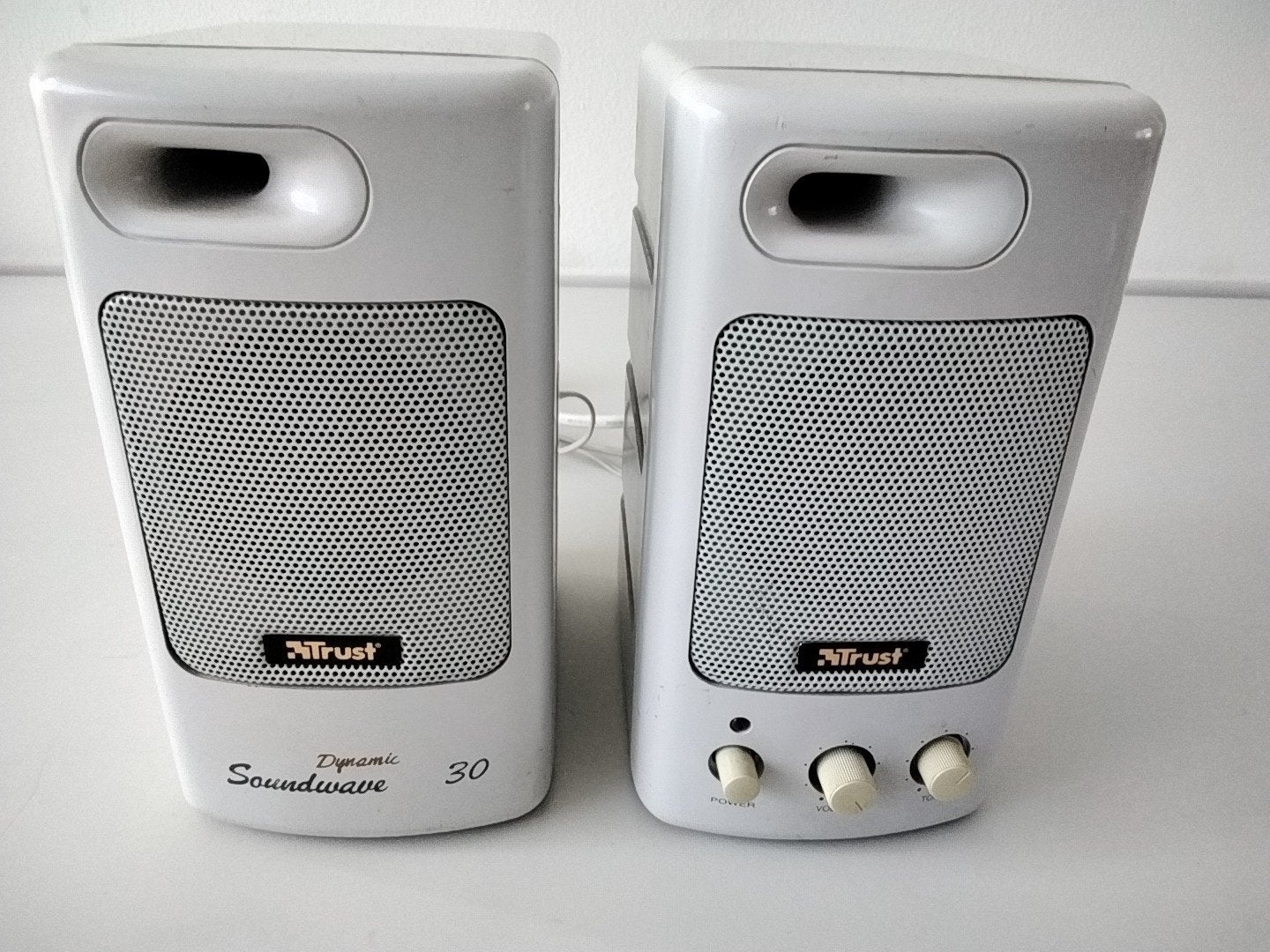 Trust SoundWave 30 speakerset voor vintage computers, Ophalen of Verzenden