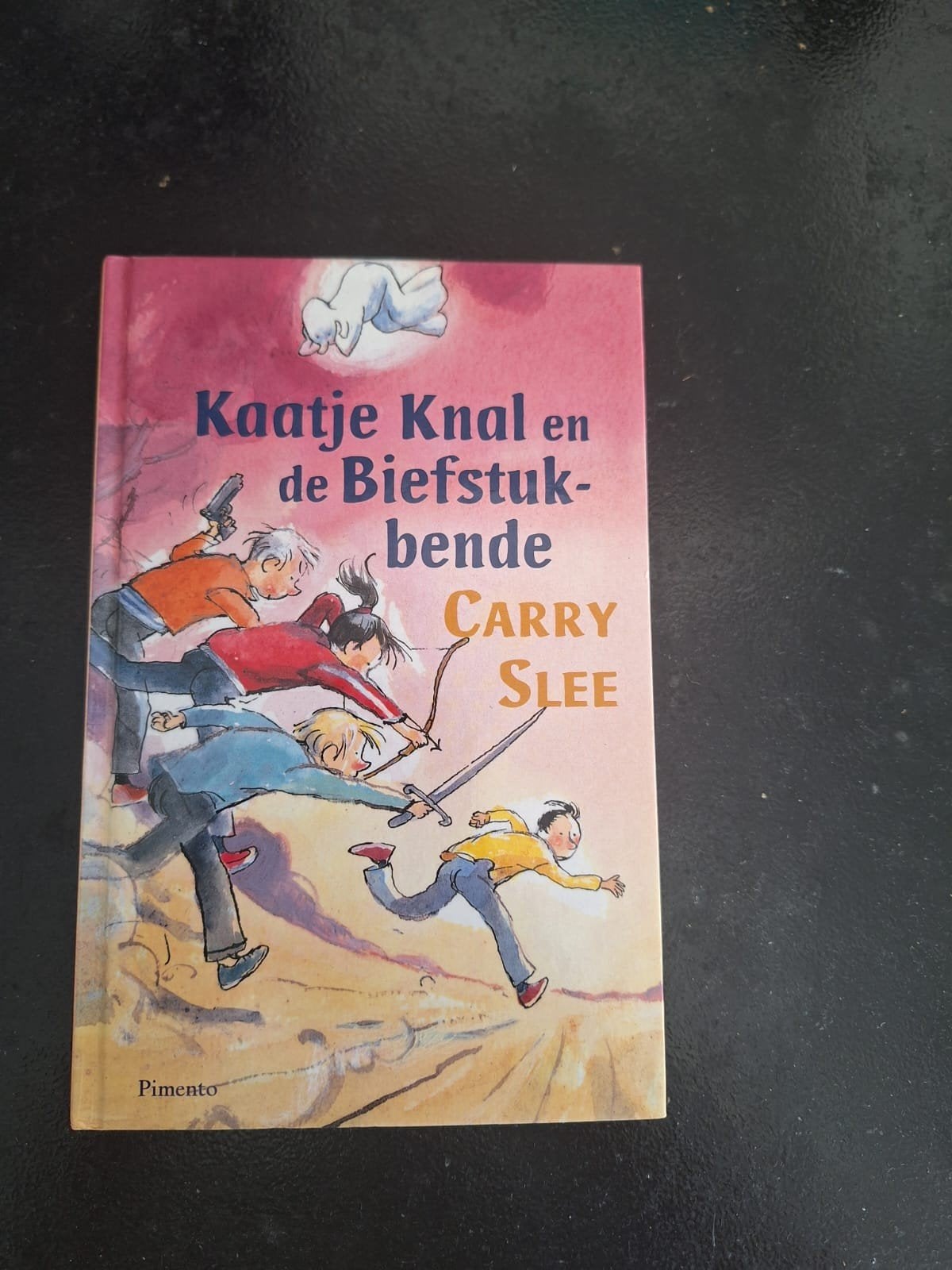 kaatje knal en de biefstukbende, Ophalen, Fictie algemeen