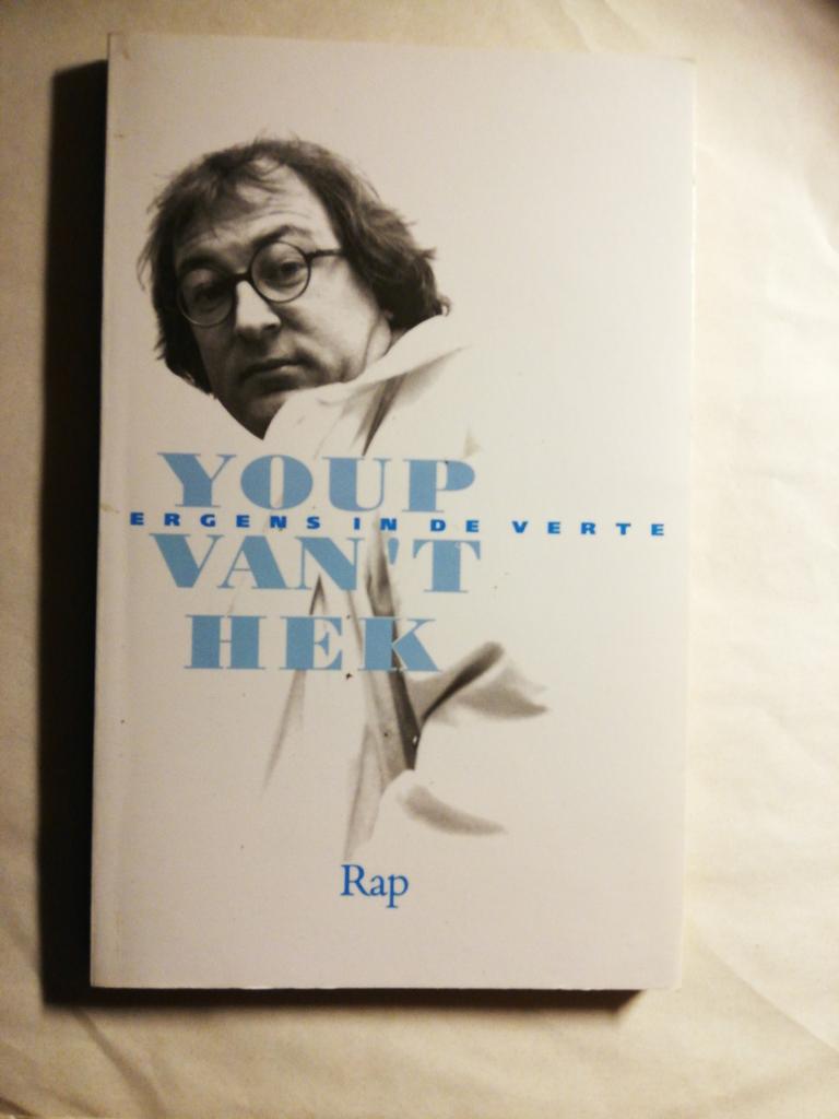 Youp van 't Hek - Ergens in de verte, Boeken, Ophalen of Verzenden