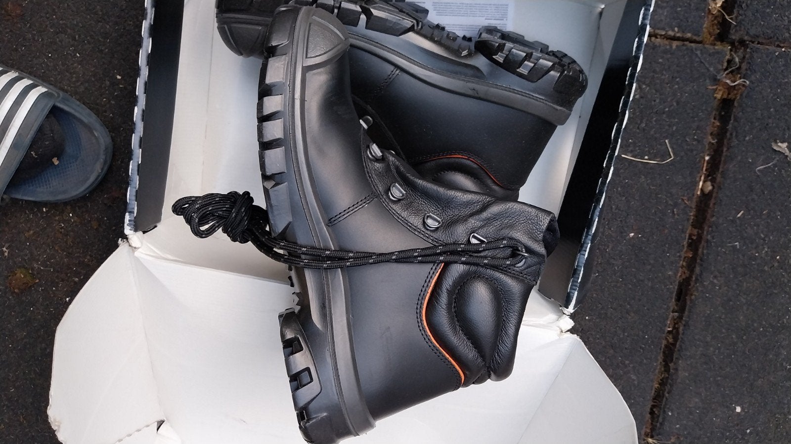 Nieuwe Lukas S3 Veiligheidsschoenen Maat 41, Ophalen of Verzenden, Nieuw