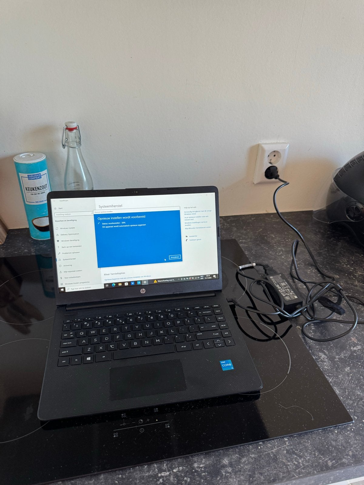 HP 14s-dq2930nd Laptop - Intel Core i3, 4GB RAM, 128GB SSD, Ophalen, 2 tot 3 Ghz, Refurbished, 14 inch