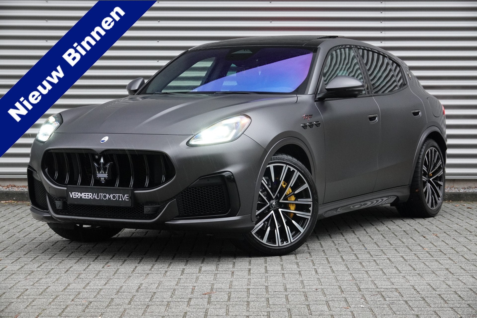 Maserati Grecale 3.0 V6 Trofeo | 531PK | Panodak | Carbon |, Auto's, Automaat, Gebruikt, 2500 kg, Bedrijf