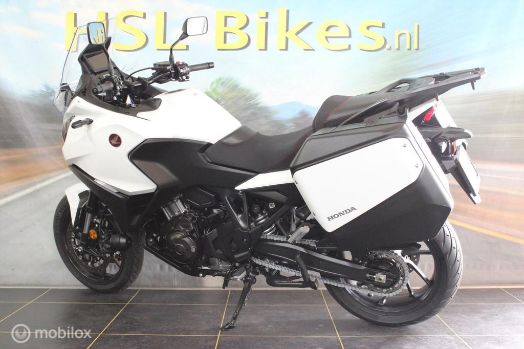 Honda NT1100 DCT, Motoren, Bedrijf, Handvatverwarming, Meer dan 35 kW, Toermotor