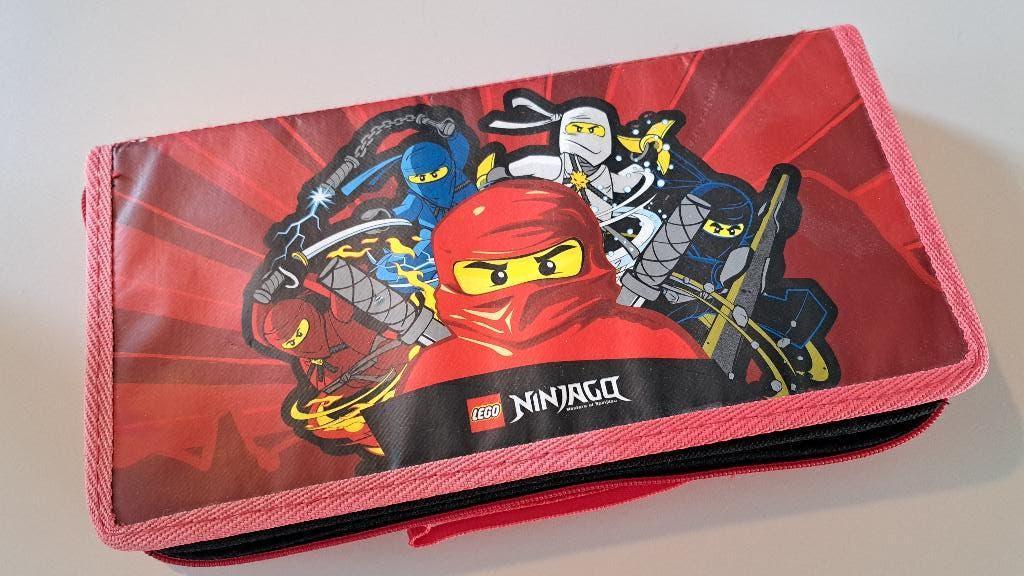 LEGO Ninjago opbergmap voor spinners, Kinderen en Baby's, Speelgoed | Duplo en Lego, Gebruikt, Lego, Accessoire, Ophalen of Verzenden
