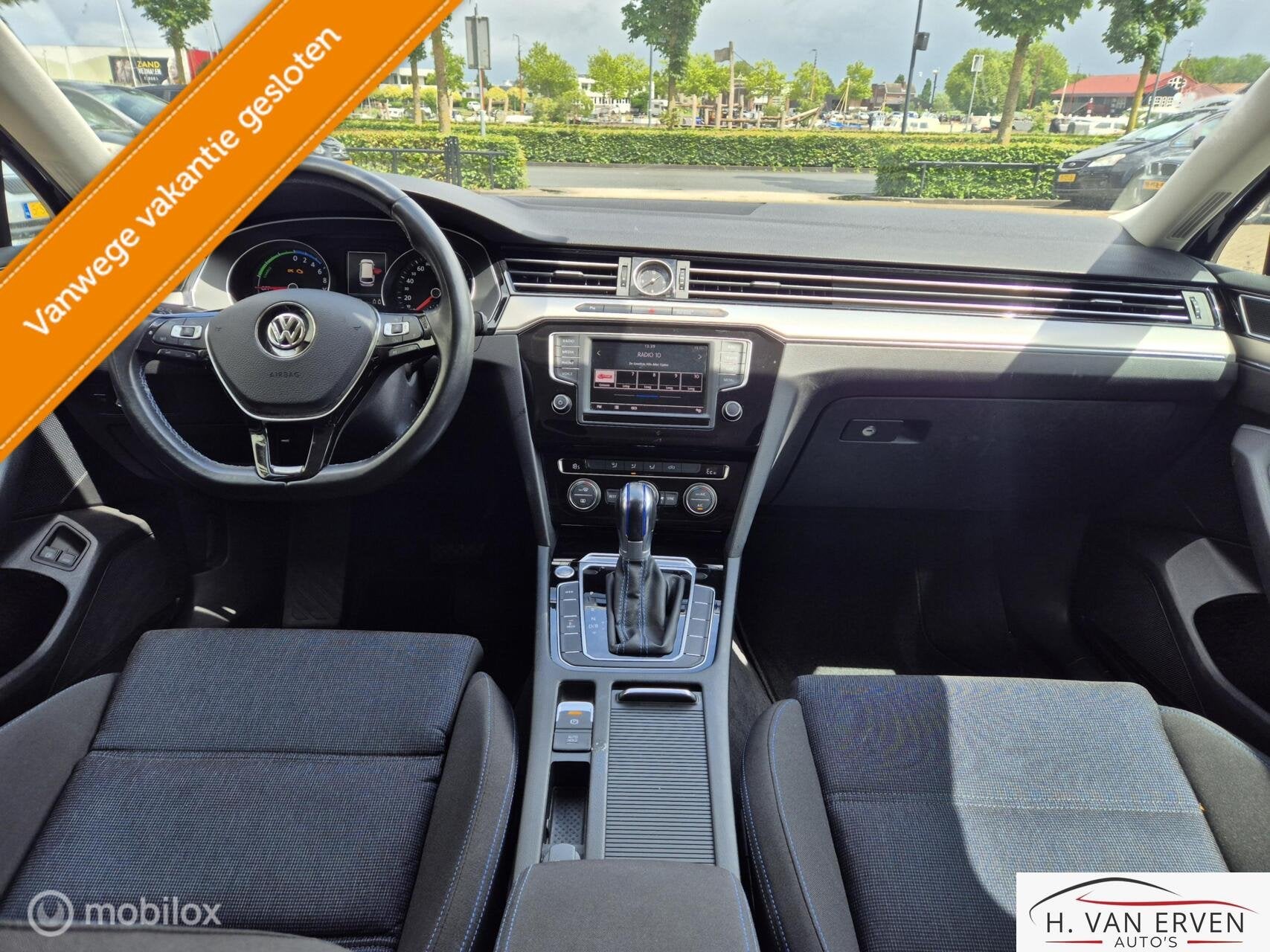 Volkswagen Passat Variant 1.4 TSI GTE Connected Series, Auto's, Volkswagen, Euro 6, 4 cilinders, Zwart, Automatische klimaatregeling