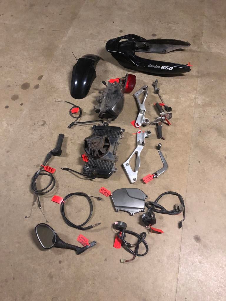 Yamaha TDM 850 1996-2001 Diverse onderdelen, Motoren, Gebruikt, ., Ophalen of Verzenden, .
